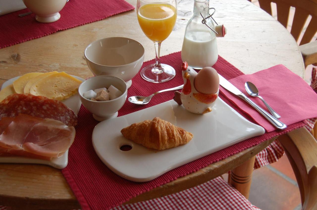 Comme A La Ferme Bed & Breakfast Durbuy Exterior foto