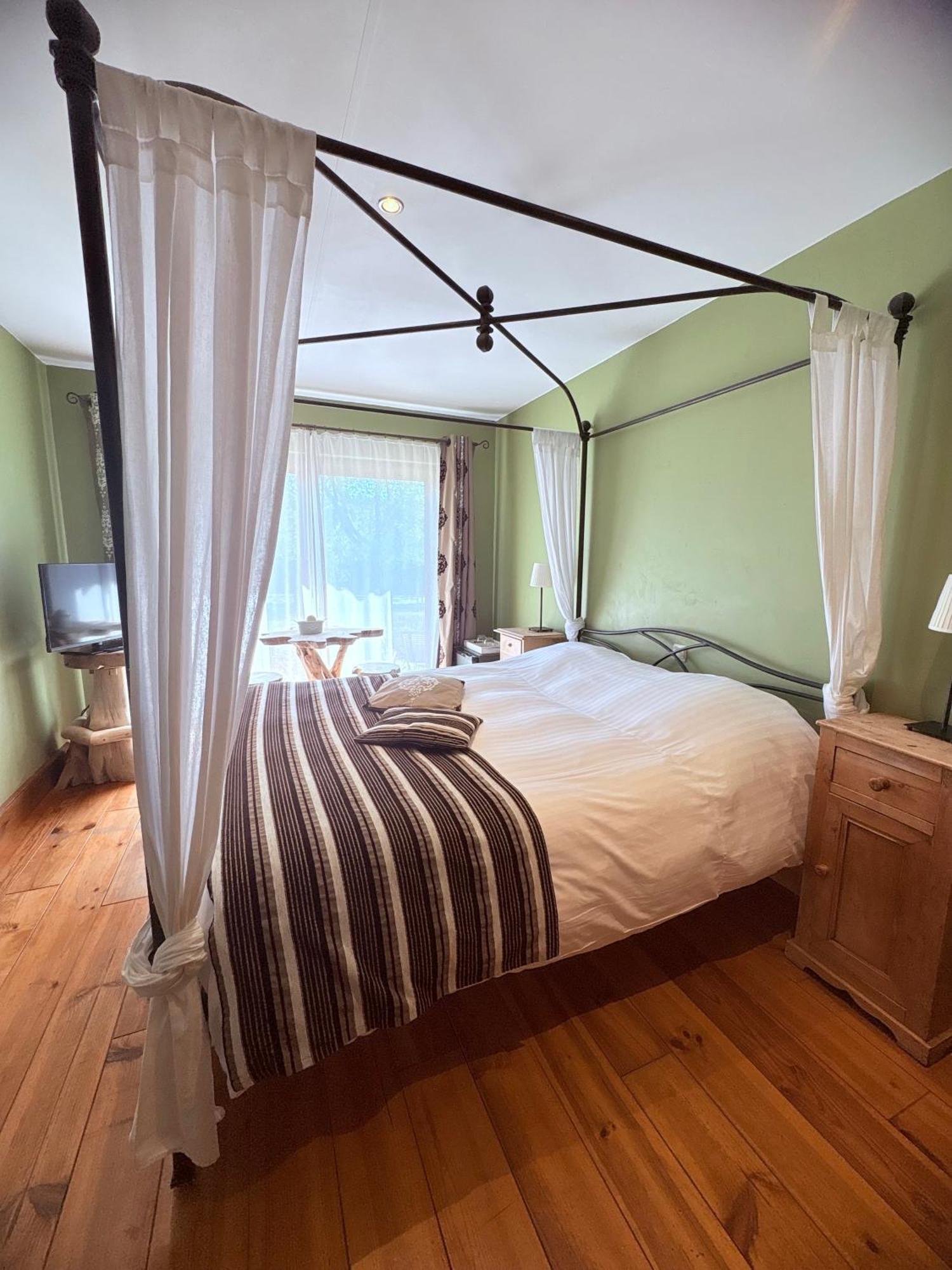 Comme A La Ferme Bed & Breakfast Durbuy Exterior foto