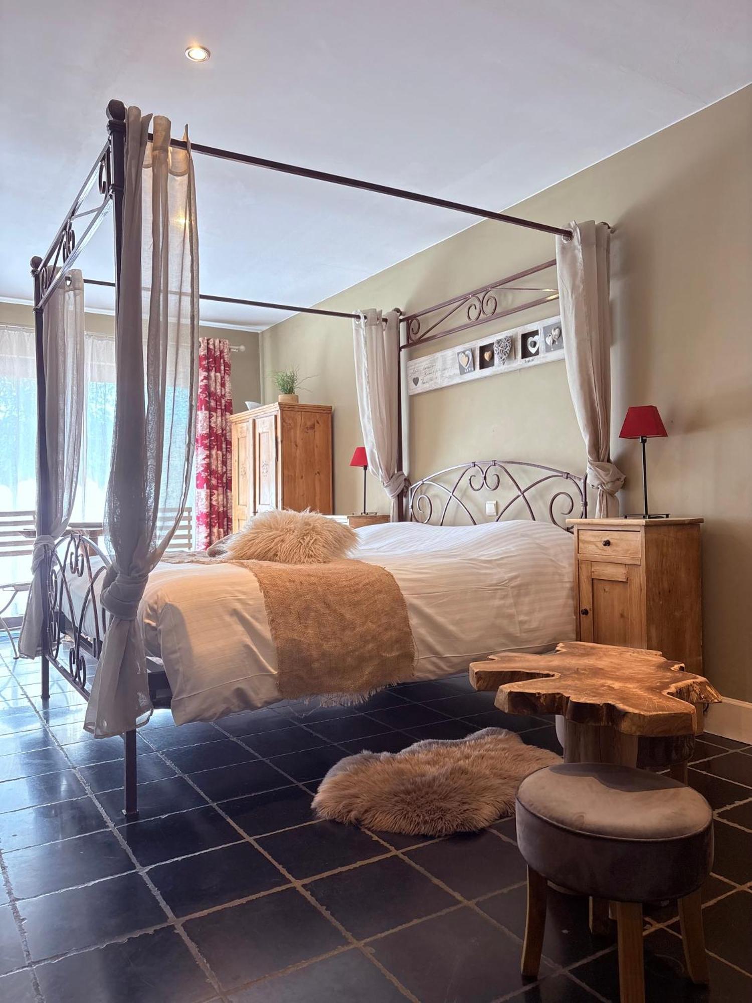 Comme A La Ferme Bed & Breakfast Durbuy Exterior foto